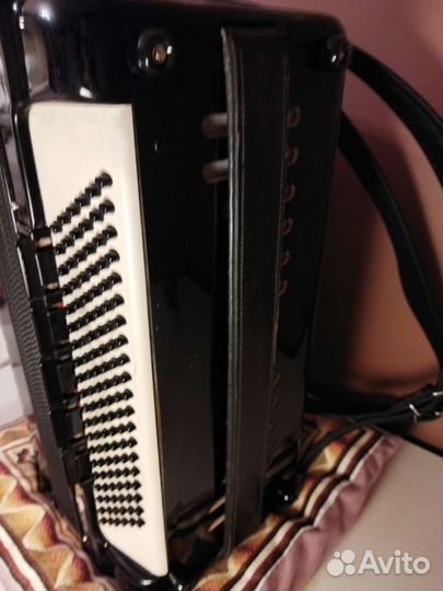 Аккордеон Weltmeister S5 cassotto