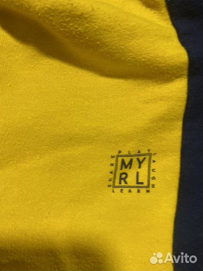 Костюм на мальчика 98размер