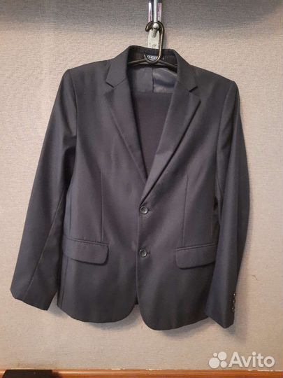 Школьный костюм