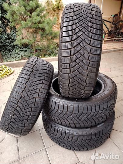Pirelli Ice Zero 225/55 R17 101H