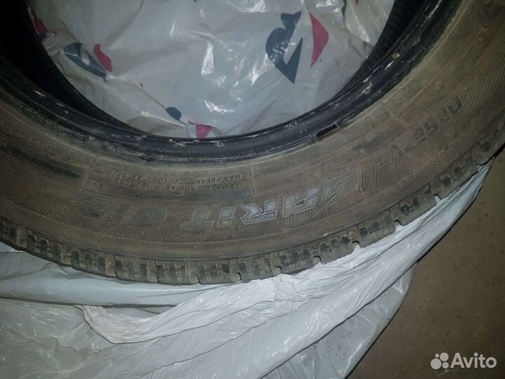 Toyo Observe Garit GIZ 185/60 R15 84Q