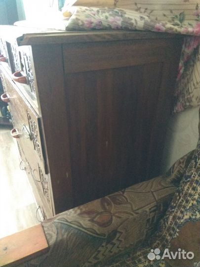 Комод дубовый старинный