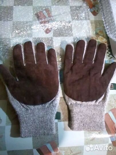 Перчатки