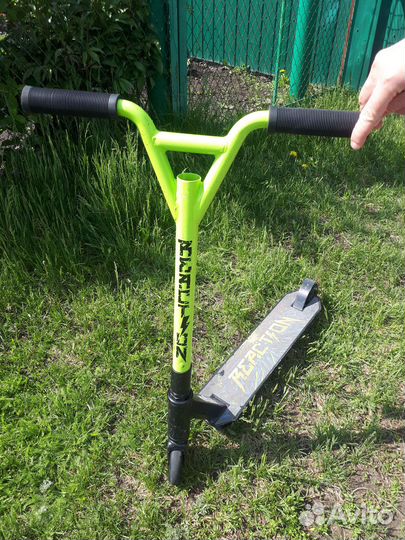 Трюкковой самокат