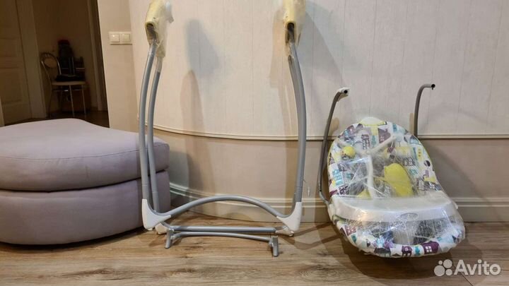 Электронные качели graco Lovin Hug