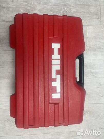 Аккумуляторная циркулярная пила Hilti SCW 22-A