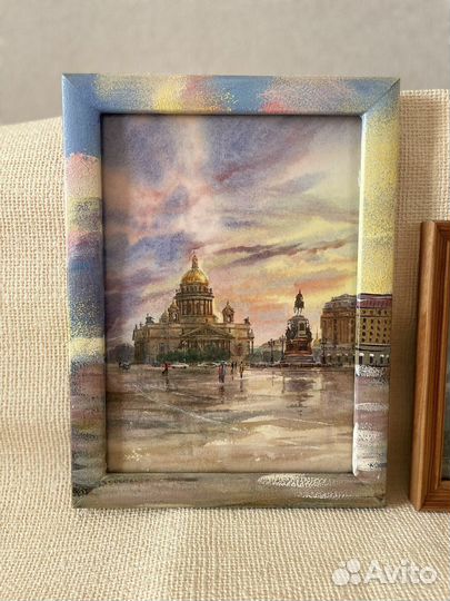 Миниатюрные картины с видами Санкт-Петербурга