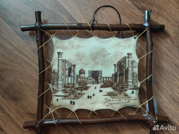 Панно кожаное