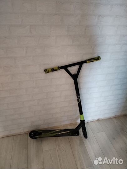 Трюковой самокат