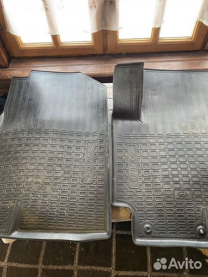 Автомобильные коврики резиновые на хендай солярис