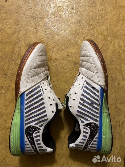 Футзалки nike