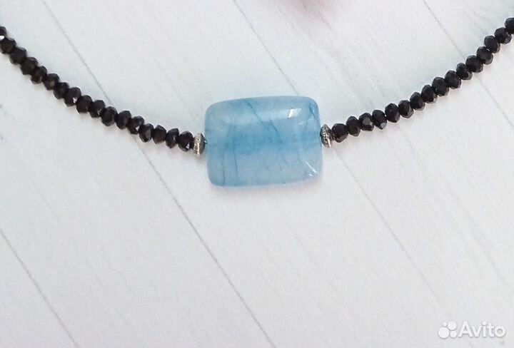 Колье чокер из натуральных камней