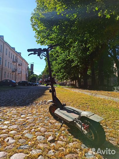 Внедорожный полноприводный Kugoo G-booster 48V23AH