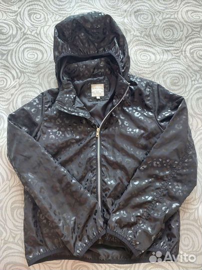 Ветровка на девочку