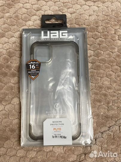 Чехол на iPhone 11 Pro max UAG