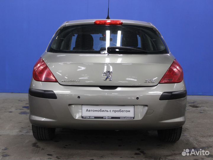 Peugeot 308 1.6 AT, 2010, 118 183 км