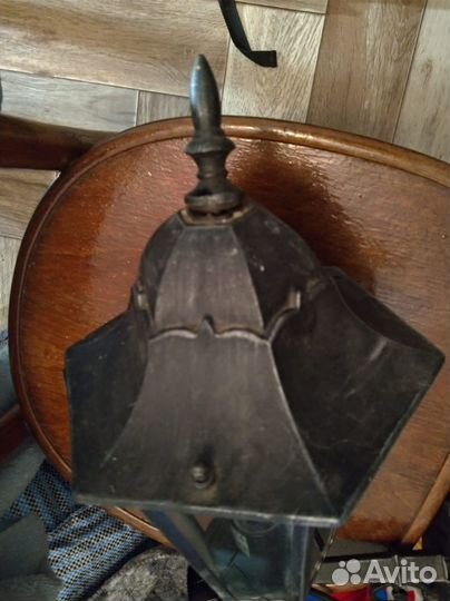 Раритетный настенный фонарь уличный