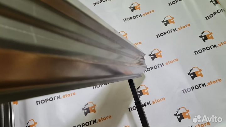 Ремонтный порог правый Chevrolet Cruze