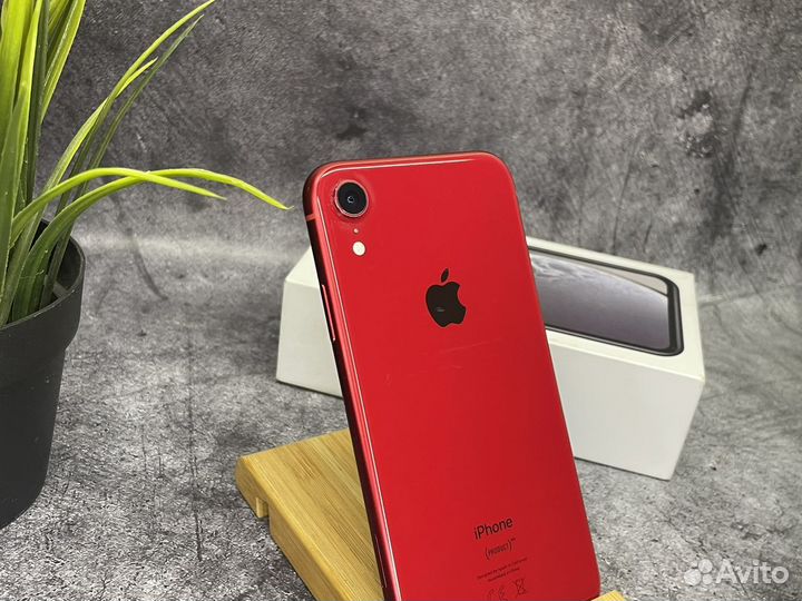 iPhone Xr, 64 ГБ