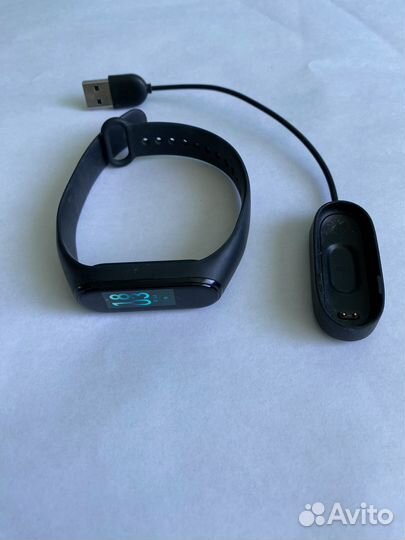 Фитнес браслет xiaomi mi band 3