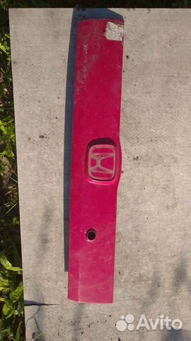 Накладка двери багажника Хонда фит