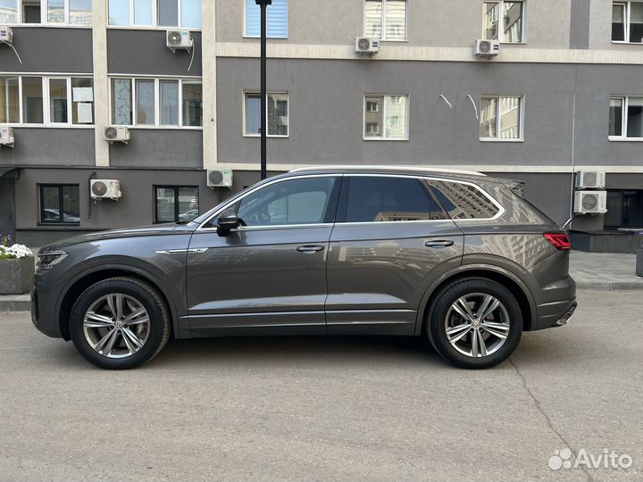 Volkswagen Touareg 4.0 AT, 2019, 66 300 км