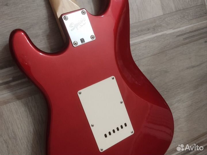 Электрогитара Fender Squire Affinity / обмен