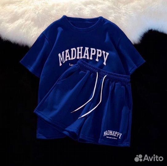 Спортивный костюм