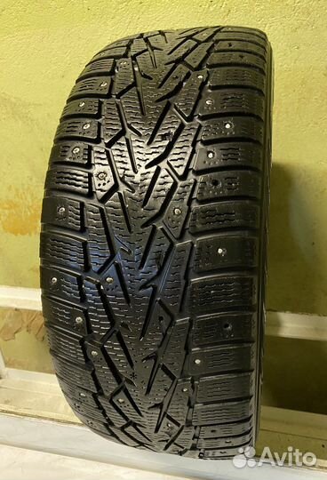 Nokian Tyres Hakkapeliitta 7 215/55 R16 T
