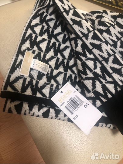 Комплект шапка и шарф michael kors