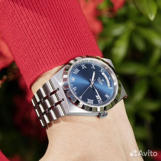 Часы tudor Royal m28600-0005 41мм