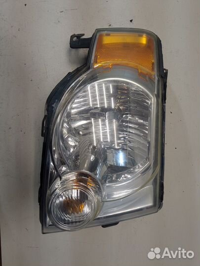 Фара (передняя) Ford Escape, 2010