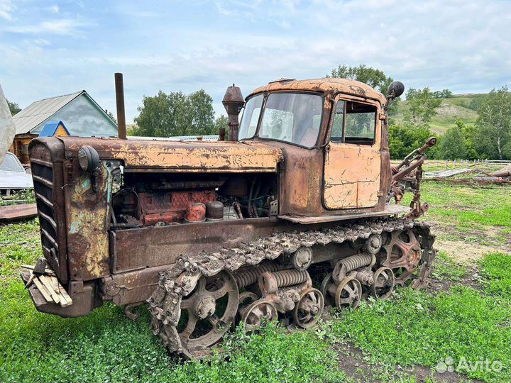 Запчасти на Дт-75