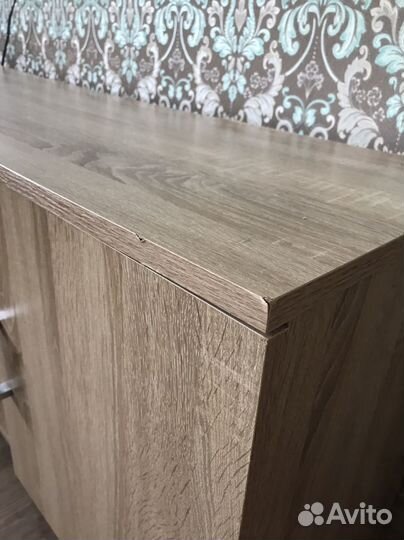 Тумба под телевизор