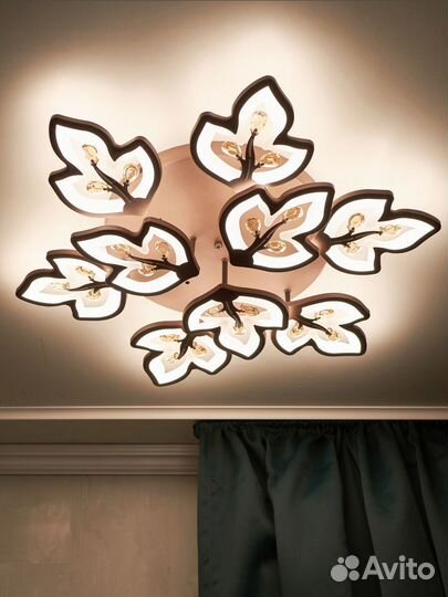 Люстра светодиодная потолочная 9 ламп