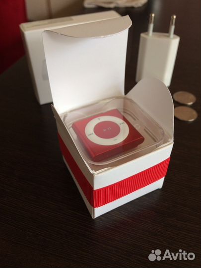 iPod Shuffle (product) red