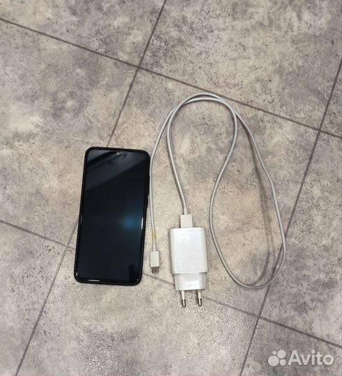 Продам телефон mi 9 lite 128 Гб