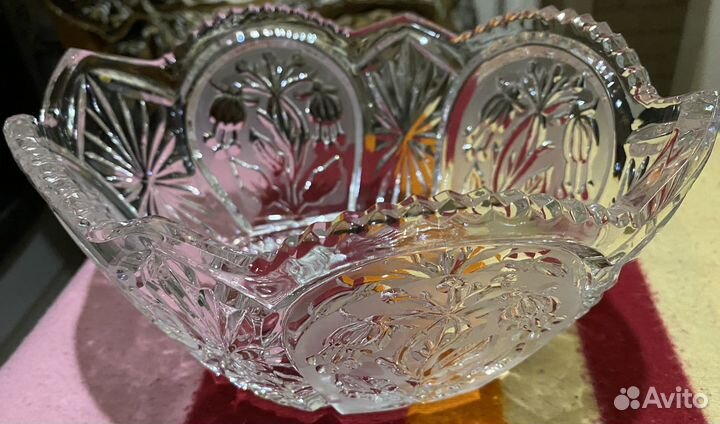 Хрустальная ваза для фруктов