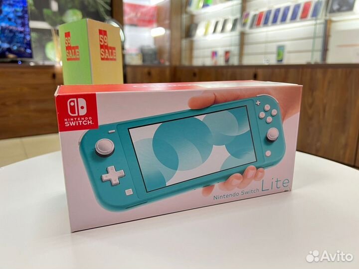 Игровая приставка Nintendo Switch Lite. Новая