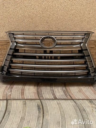Решетка на lexus 570 LX