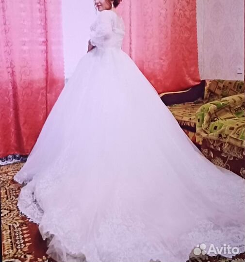 Свадебное платье новое 42-54