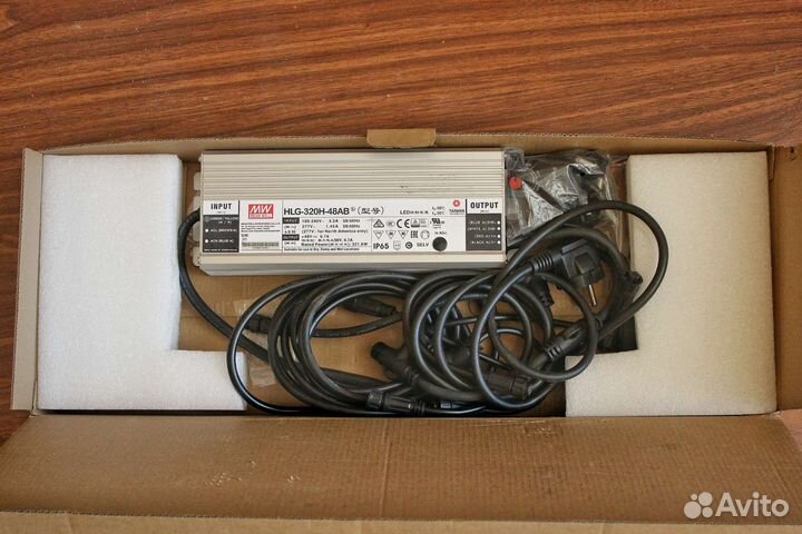 Светильник Samsung Quantum Board 320W