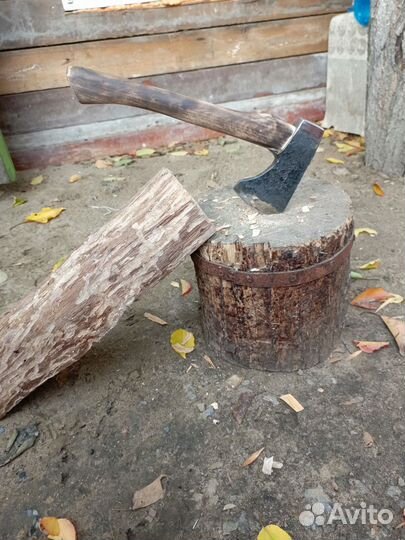 Топор кованый 