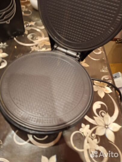 Продам вафельницу