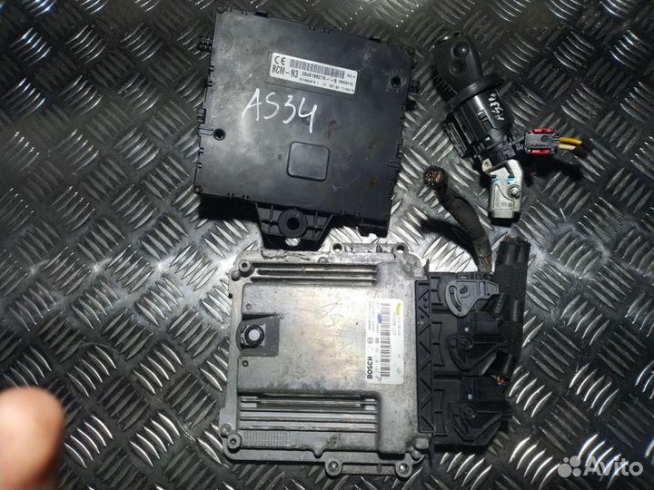 Комплект эбу рено Master 3