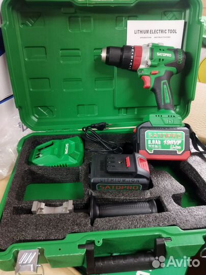 Аккумуляторная дрель шуруповерт