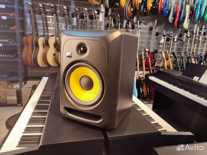 Студийный монитор KRK Classic 8