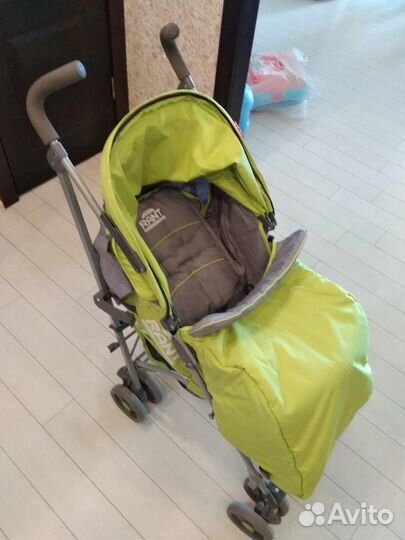 Продам прогулочную коляску