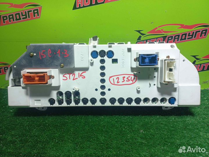 Щиток приборов toyota AT210,AT211,ST210,ST215 coro