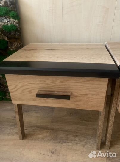 Тумба прикроватная из массива дерева в наличии